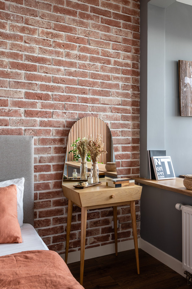 Фотография: Спальня в стиле Скандинавский, Минимализм, Современный, Квартира, Проект дня, Москва, 2 комнаты, 40-60 метров, Huge Studio – фото на INMYROOM