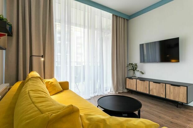 Фотография: Гостиная в стиле Современный, Квартира, Проект дня, 2 комнаты, 40-60 метров, Светлогорск, Студия Forum, Дарья Малоросьянова – фото на INMYROOM