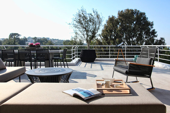 Фотография: Терраса в стиле Современный, Лофт, Индустрия, Люди, Греция – фото на INMYROOM