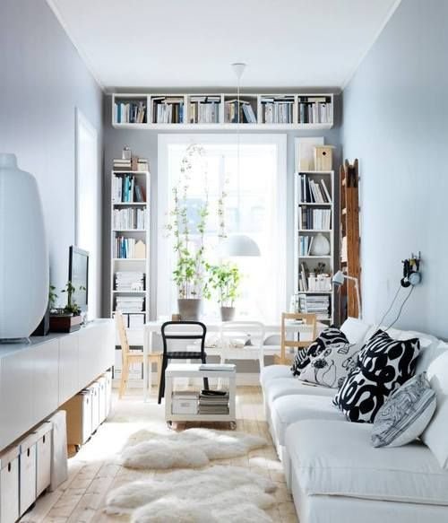 Фотография: Гостиная в стиле Скандинавский, Декор интерьера, Малогабаритная квартира, Квартира, Интерьер комнат, Декор, Мебель и свет, Советы, дизайн гостиной, идеи для гостиной, маленькая гостиная, как увеличить маленькую гостиную, идеи для маленькой гостиной, мебель для маленькой гостиной, планировка маленькой гостиной – фото на INMYROOM