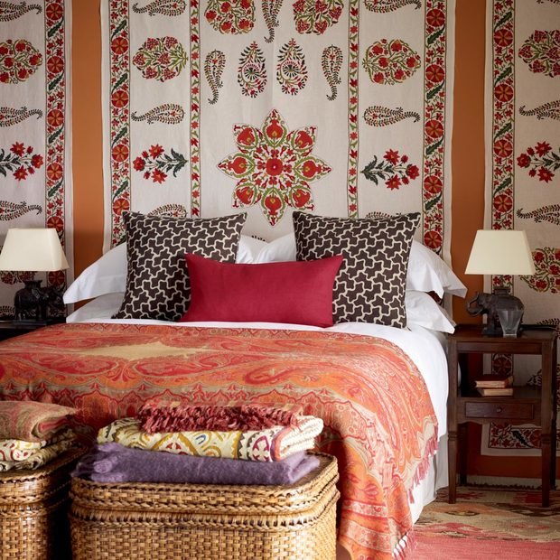 Фотография: Спальня в стиле Прованс и Кантри, Современный, Восточный, Декор интерьера, Декор дома, Ковер – фото на INMYROOM