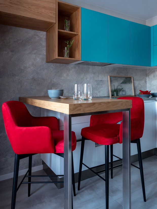 Фотография: Кухня и столовая в стиле Современный, Квартира, Проект дня, Москва, П-55, Панельный дом, 4 и больше, 60-90 метров, Анна Елина – фото на INMYROOM