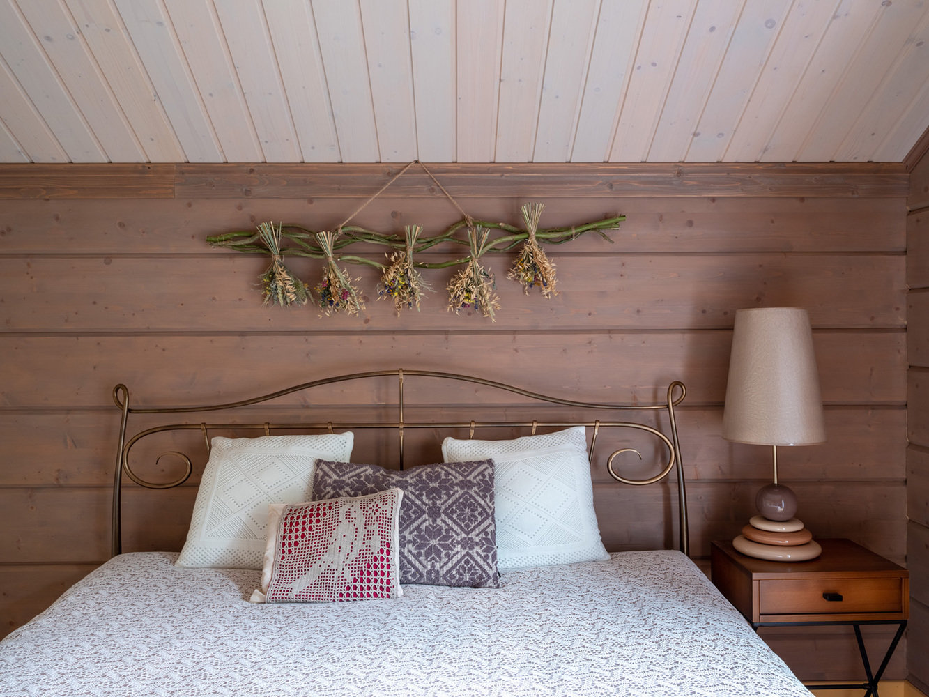 Фотография: Спальня в стиле Прованс и Кантри, Дом, Проект недели, Дача, Дом и дача, Московская область, 4 и больше, Более 90 метров, Анна Морозова, Aminteriors, Талеж, Константин Доронченков – фото на INMYROOM