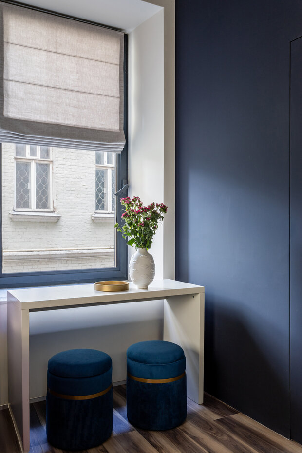 Фотография: Прихожая в стиле Современный, Эклектика, Малогабаритная квартира, Квартира, Студия, Проект дня, Москва, Кирпичный дом, до 40 метров, современный с элементами ар-деко – фото на INMYROOM