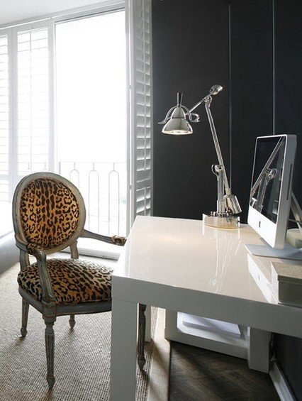 Фотография: Кабинет в стиле Эклектика, Декор интерьера, Интерьер комнат, Стулья, Лампы, DG Home – фото на INMYROOM