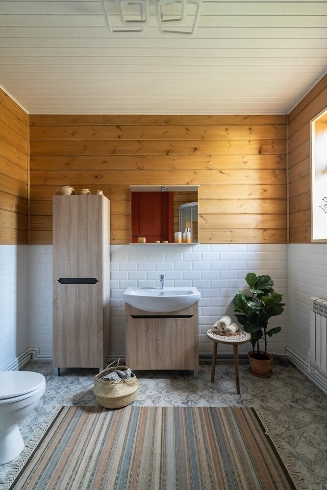 Фотография: Ванная в стиле Эклектика, Прованс и Кантри, Дом, Анастасия Муравьева, Дом и дача, 2 комнаты, Суздальский район – фото на INMYROOM