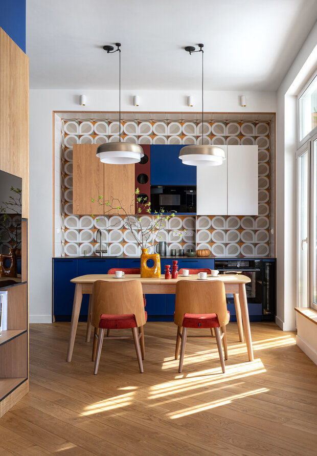 Фотография: Кухня и столовая в стиле Современный, Эклектика, Квартира, Проект дня, Москва, 3 комнаты, Более 90 метров, Анна Малютина, ЖК «Одинград» – фото на INMYROOM