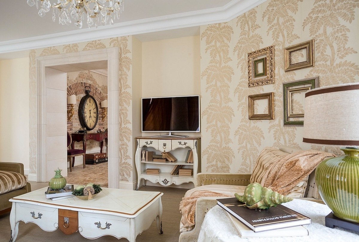 Фотография: Гостиная в стиле Прованс и Кантри, Дом, Дома и квартиры – фото на INMYROOM