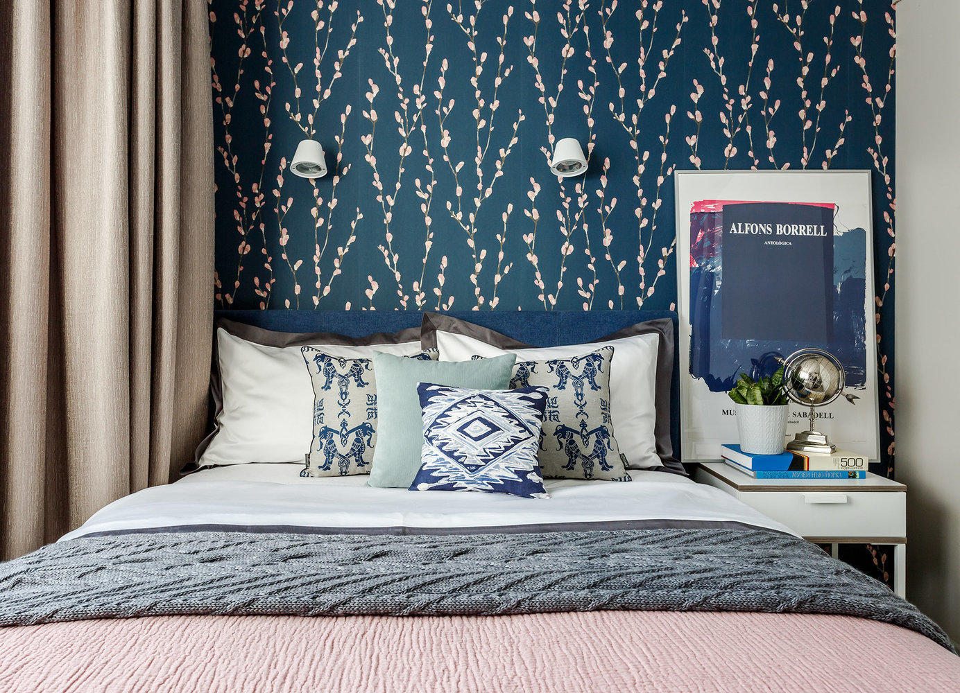 Фотография: Спальня в стиле Современный, Гид, Togas, Юлия Чернова, Наталья Коренева, Олег Минц, Ира Носова, Дарья Пак, Марина Меренкова, Мария Безрукова – фото на INMYROOM Фотография: Спальня в стиле Современный, Гид, Togas, Юлия Чернова, Наталья Коренева, Олег Минц, Ира Носова, Дарья Пак, Марина Меренкова, Мария Безрукова – фото на INMYROOM