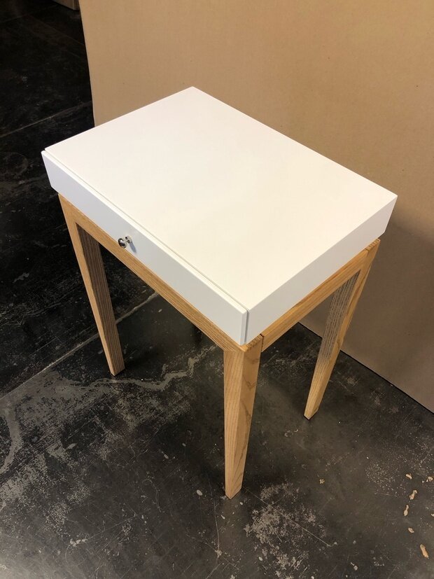 Фото из портфолио Консоль Simple Static торисан – фотографии дизайна интерьеров на INMYROOM