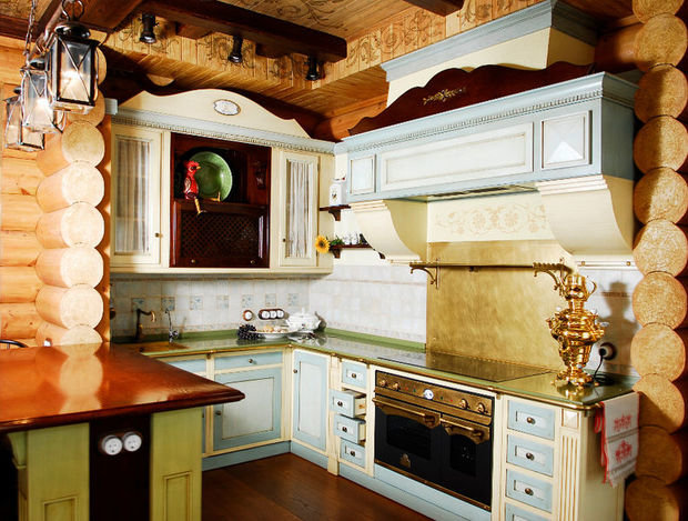 Фото из портфолио Деревянный дом 550 кв.м. в русском стиле – фотографии дизайна интерьеров на INMYROOM