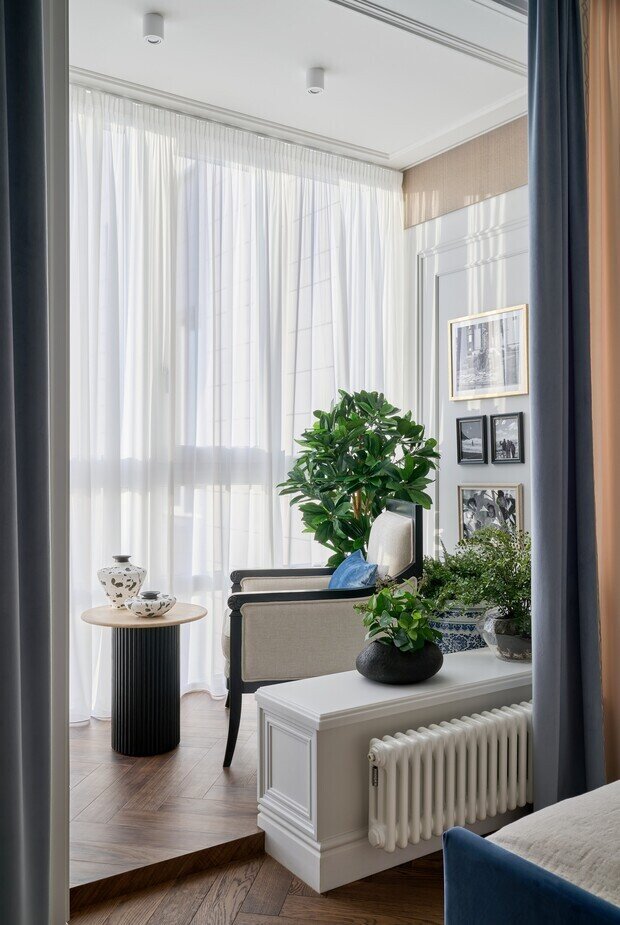 Фотография: Спальня в стиле Классический, Современный, Квартира, Проект дня, 3 комнаты, Более 90 метров, Эксклюзивные проекты, современный с элементами неоклассики, Новосибирская область, Кольцово – фото на INMYROOM