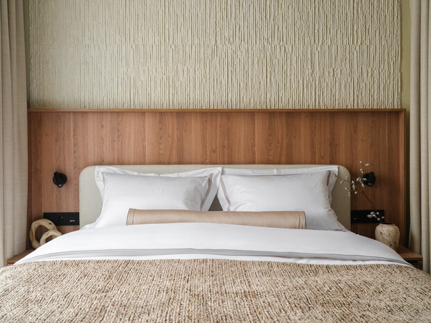 Фотография: Спальня в стиле Современный, Квартира, Проект дня, Москва, 1 комната, 40-60 метров, современный с элементами минимализма и скандинавского стиля, Регина Гарипова – фото на INMYROOM