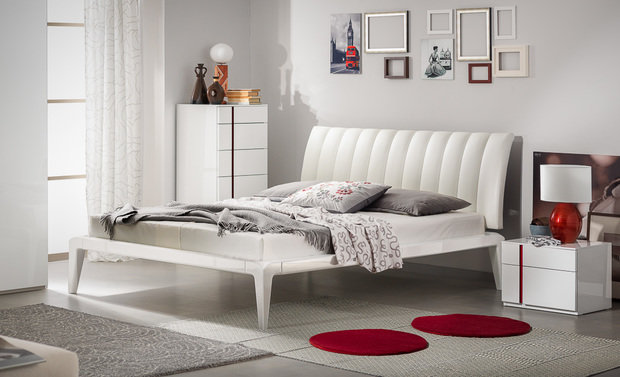 Фото из портфолио Глянцевая кровать с мягким изголовьем Milana i005b – фотографии дизайна интерьеров на INMYROOM