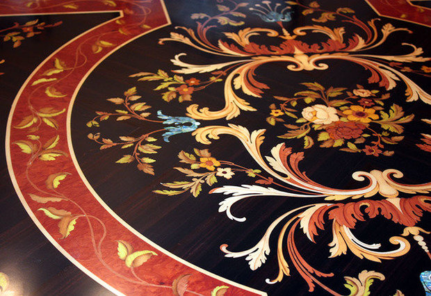 Фотография: Декор в стиле Классический, Современный, Artemide, Flos, PROVASI, Индустрия, События, Маркет, Мягкая мебель, Missoni, Пэчворк, Porada, LLADRO – фото на INMYROOM