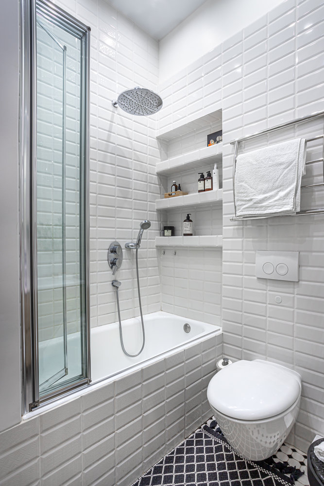 Фотография: Ванная в стиле Современный, Классический, Квартира, Проект недели, Москва, 3 комнаты, 60-90 метров, Елена Рязанова – фото на INMYROOM Фотография: Ванная в стиле Современный, Классический, Квартира, Проект недели, Москва, 3 комнаты, 60-90 метров, Елена Рязанова – фото на INMYROOM