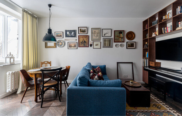 Интерьер гостиной в стиле эклектика с элементами винтажа