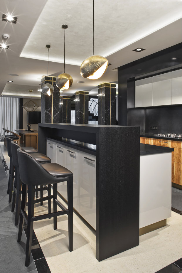 Фотография: Кухня и столовая в стиле Хай-тек – фото на INMYROOM