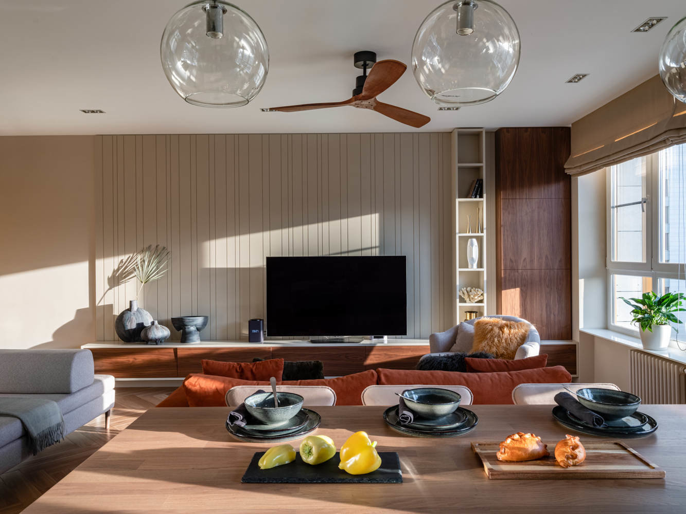 Фото из портфолио Ботанический сад 101 м2 – фотографии дизайна интерьеров на INMYROOM