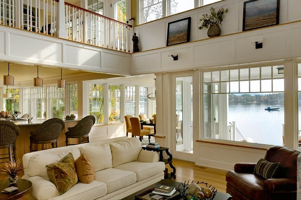 Фотография: Гостиная в стиле Прованс и Кантри, Классический, Современный, Дом, США, Терраса, Дома и квартиры, Эко, Панорамные окна, Дом и дача – фото на INMYROOM