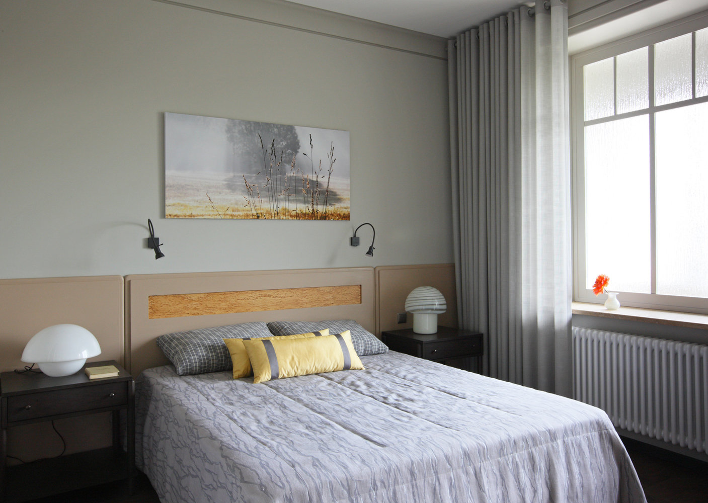 Фотография: Спальня в стиле Современный, Эклектика, Квартира, Проект недели, Москва, новостройка, Монолитный дом, Наталья Юнг, Светлана Озерова, 4 и больше, Более 90 метров – фото на INMYROOM Фотография: Спальня в стиле Современный, Эклектика, Квартира, Проект недели, Москва, новостройка, Монолитный дом, Наталья Юнг, Светлана Озерова, 4 и больше, Более 90 метров – фото на INMYROOM