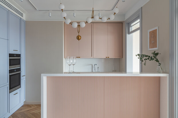 Фотография: Кухня и столовая в стиле Современный, Квартира, Проект недели, Москва, 4 и больше, Более 90 метров, #эксклюзивныепроекты, Pakina Design, Мария Пакина – фото на INMYROOM