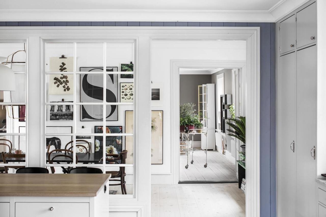 Фотография: Кухня и столовая в стиле Прованс и Кантри, Эклектика, Декор интерьера, Дом, Швеция, Винтаж, 4 и больше, Более 90 метров, переделка старого дома – фото на INMYROOM Фотография: Кухня и столовая в стиле Прованс и Кантри, Эклектика, Декор интерьера, Дом, Швеция, Винтаж, 4 и больше, Более 90 метров, переделка старого дома – фото на INMYROOM