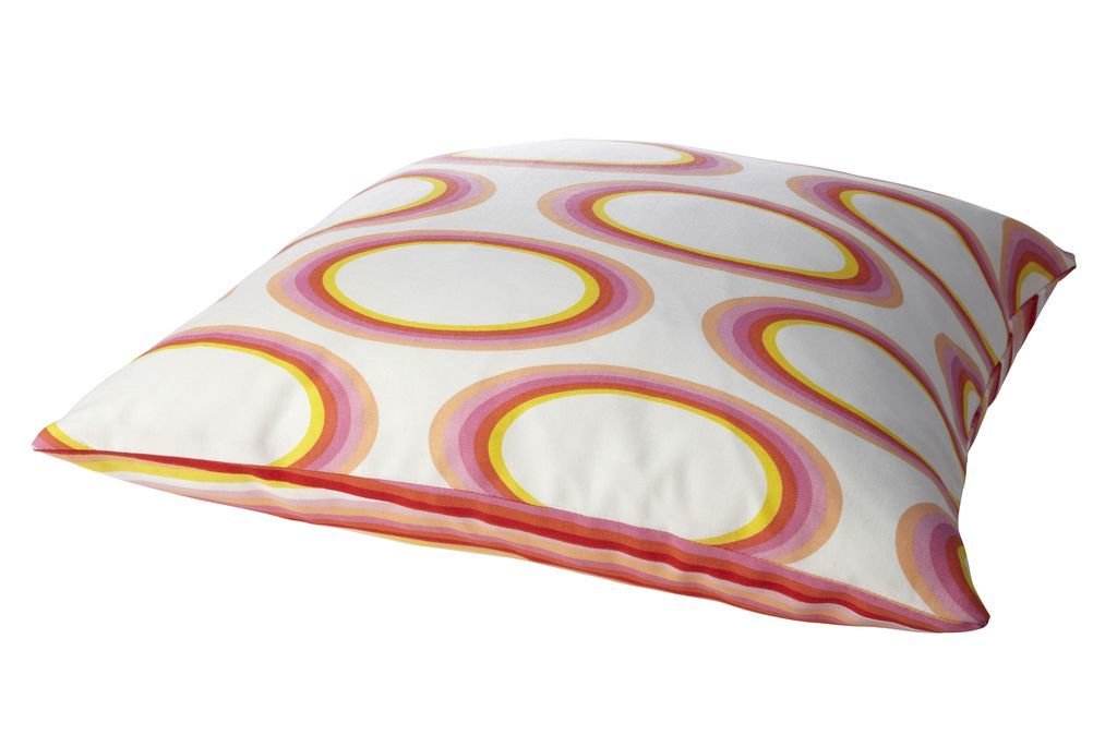 Фотография: Прочее в стиле , Балкон, Карта покупок, Индустрия, IKEA, Свечи, Стеллаж, Плед, специальная тема: балконы, Подсвечники, Кашпо – фото на INMYROOM