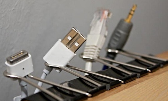 Фотография: Кухня и столовая в стиле Минимализм, Малогабаритная квартира, Советы, лайфхаки, хранение вещей, организация хранения – фото на INMYROOM