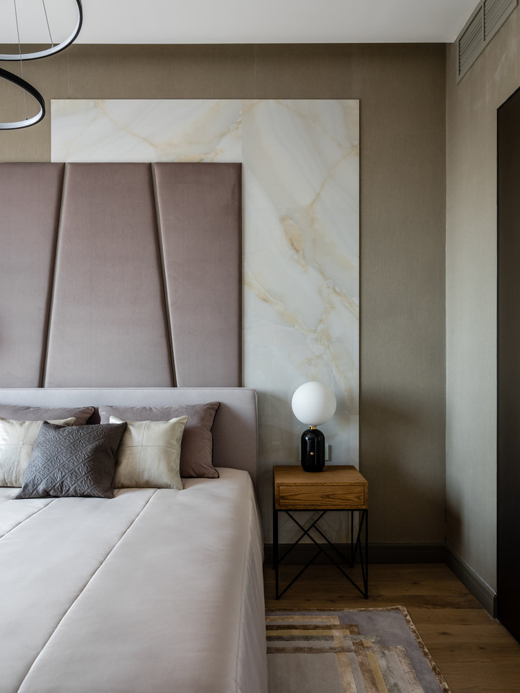 Фотография: Спальня в стиле Современный, Квартира, Проект дня, Москва, 2 комнаты, 60-90 метров, Елена Карасаева – фото на INMYROOM Фотография: Спальня в стиле Современный, Квартира, Проект дня, Москва, 2 комнаты, 60-90 метров, Елена Карасаева – фото на INMYROOM