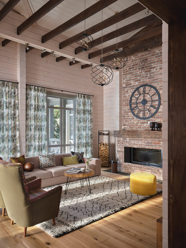 Фотография: Гостиная в стиле Прованс и Кантри, Эклектика, Дом, Проект недели, Дом и дача, Московская область, Ирина Васильева, 4 и больше, Более 90 метров, Александра Лепина, студия SVETLITSA – фото на INMYROOM