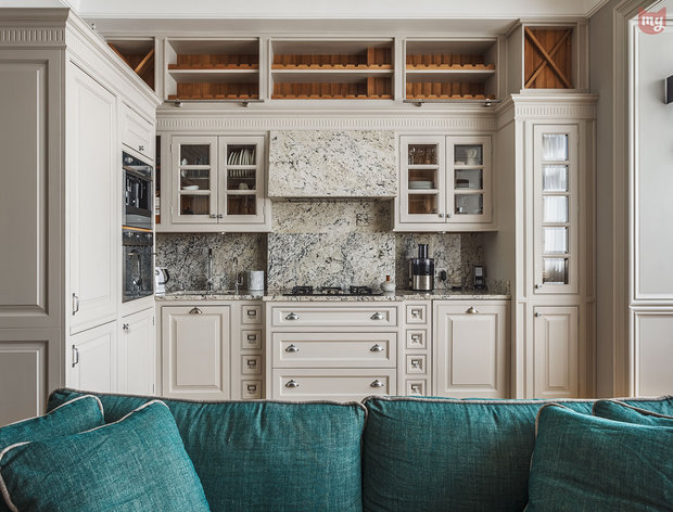 Фотография: Кухня и столовая в стиле Прованс и Кантри, Эклектика, Квартира, Проект недели, Москва, Ольга Абрамова, Монолитный дом, 3 комнаты, Более 90 метров – фото на INMYROOM