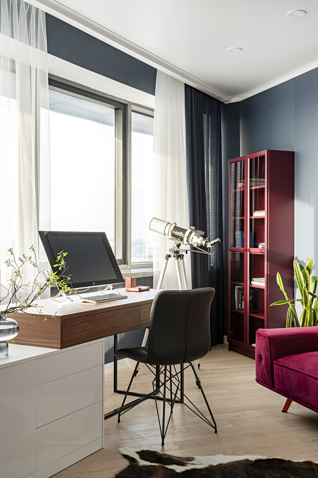 Фотография: Кабинет в стиле Современный, Минимализм, Квартира, Проект недели, Казань, 4 и больше, Более 90 метров, Averinastudio, Ксения Аверина – фото на INMYROOM