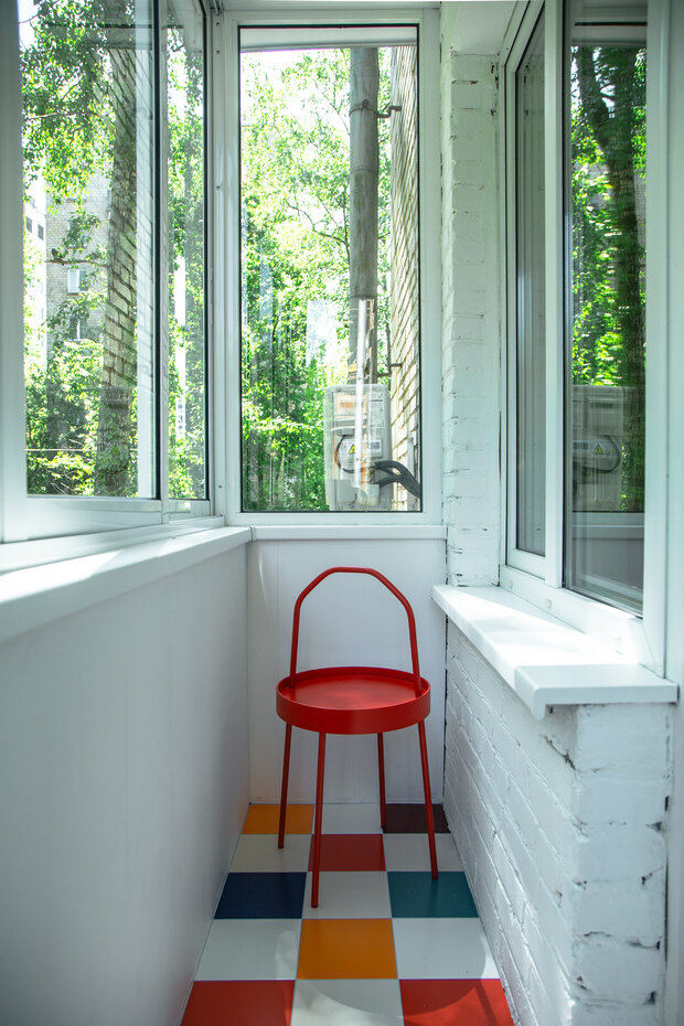 Фотография: Балкон в стиле Скандинавский, Современный, Эклектика, Квартира, Проект дня, Москва, Кирпичный дом, 2 комнаты, 40-60 метров, Павел Фотеев – фото на INMYROOM