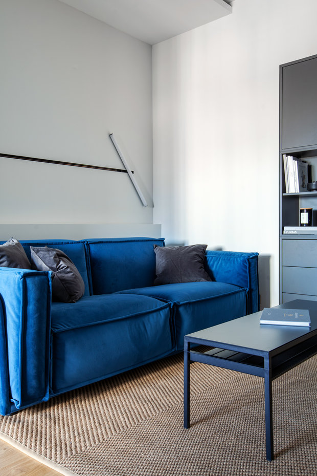 Фотография: Гостиная в стиле Минимализм, Современный, Квартира, Проект дня, Химки, 3 комнаты, 60-90 метров, Flatforfox – фото на INMYROOM