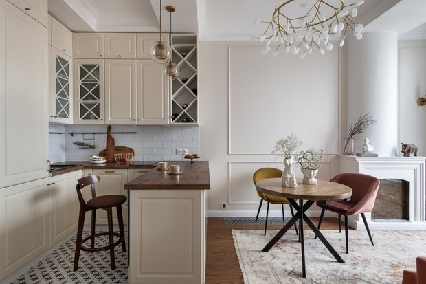 Фотография: Кухня и столовая в стиле Классический, Современный, Квартира, Проект недели, Москва, 2 комнаты, 40-60 метров, Ирина Балданова – фото на INMYROOM