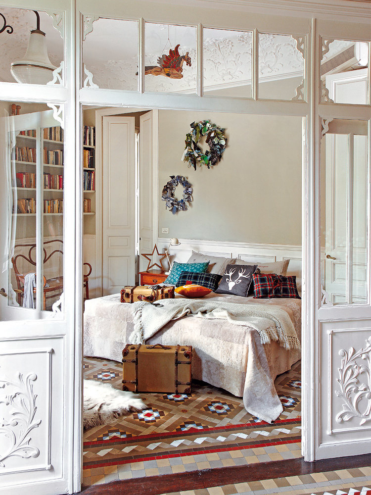 Фотография: Спальня в стиле Прованс и Кантри, Эклектика, Декор интерьера, Квартира, Дом, Праздник, Дома и квартиры – фото на INMYROOM Фотография: Спальня в стиле Прованс и Кантри, Эклектика, Декор интерьера, Квартира, Дом, Праздник, Дома и квартиры – фото на INMYROOM