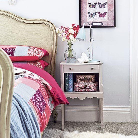 Фотография: Спальня в стиле Прованс и Кантри, Современный, Эклектика, Квартира, Аксессуары, Декор, Мебель и свет, Советы – фото на INMYROOM Фотография: Спальня в стиле Прованс и Кантри, Современный, Эклектика, Квартира, Аксессуары, Декор, Мебель и свет, Советы – фото на INMYROOM