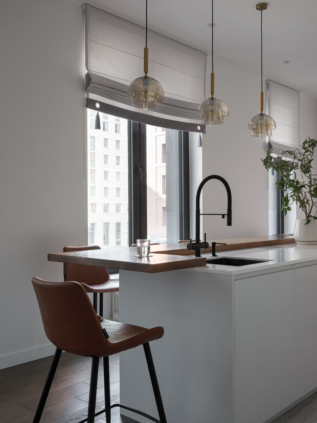 Фотография: Кухня и столовая в стиле Современный, Минимализм, Эко, Скандинавский, Квартира, Проект недели, Москва, 3 комнаты, Более 90 метров, Lagom Interiors, Мария Кулак – фото на INMYROOM