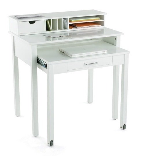 Фотография: Спальня в стиле Скандинавский, Кабинет, Интерьер комнат – фото на INMYROOM Фотография: Спальня в стиле Скандинавский, Кабинет, Интерьер комнат – фото на INMYROOM