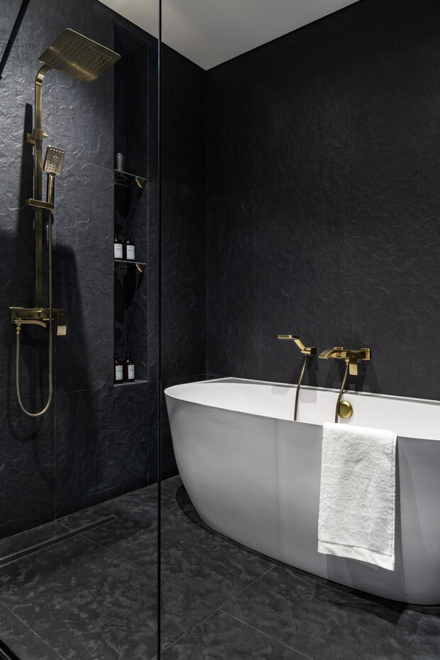 Фотография: Ванная в стиле Лофт, Современный, Эклектика, Квартира, Проект дня, Москва, 4 и больше, Более 90 метров, Монолитно-кирпичный, Анастасия Федоровская – фото на INMYROOM