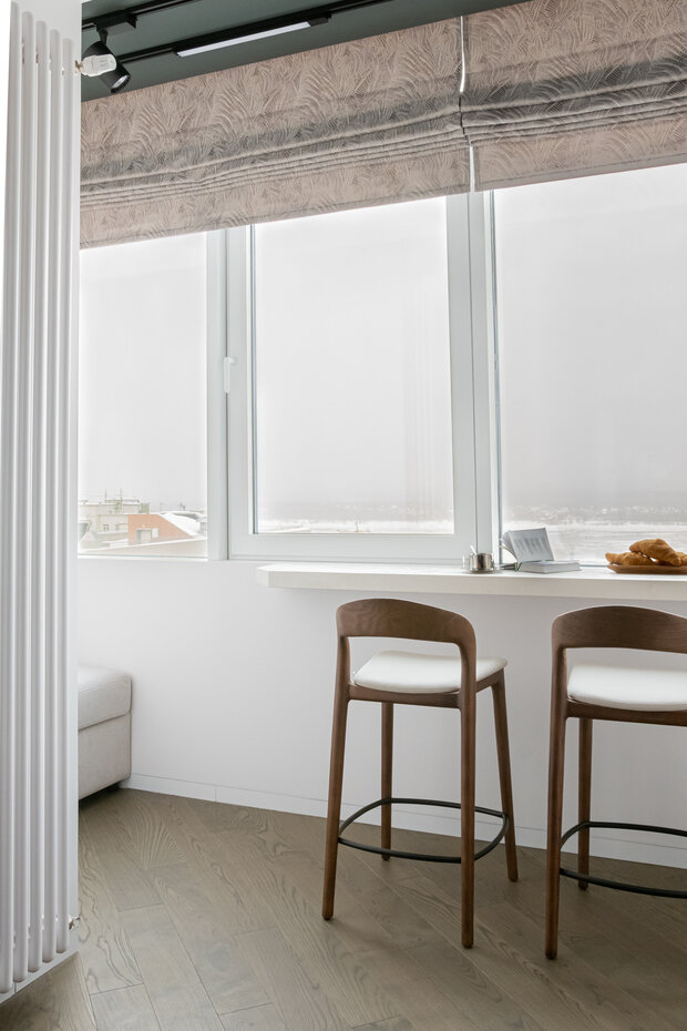 Фотография: Балкон в стиле Современный, Квартира, Проект дня, Кирпичный дом, 4 и больше, Более 90 метров, современная классика с элементами минимализма, Валерия Широкова – фото на INMYROOM