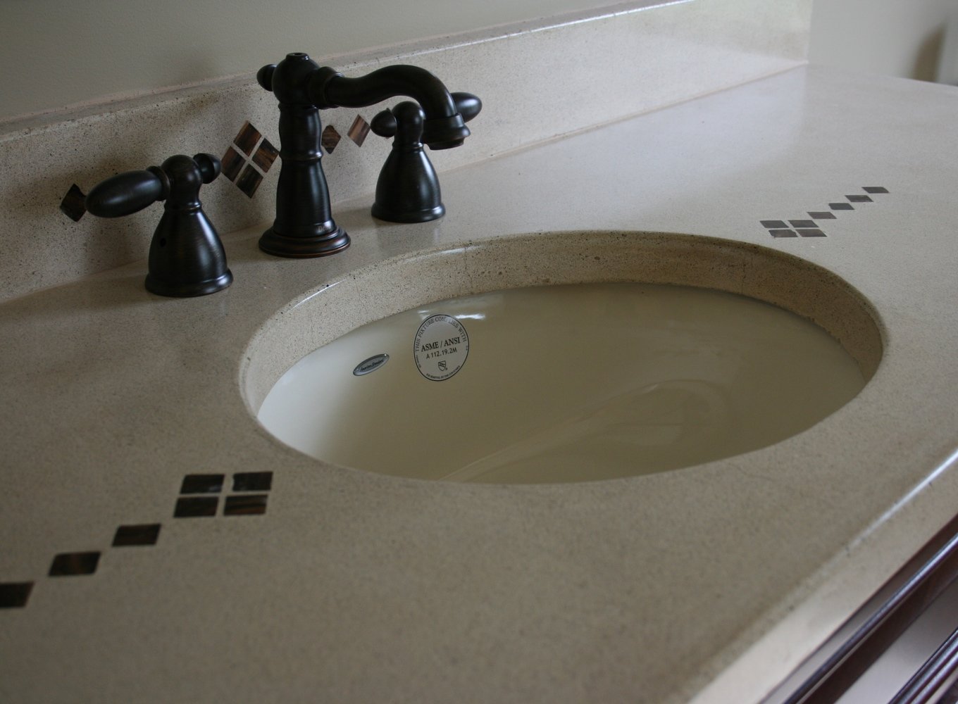 Фотография: Кухня и столовая в стиле Классический, Современный, Интерьер комнат, Тема месяца – фото на INMYROOM