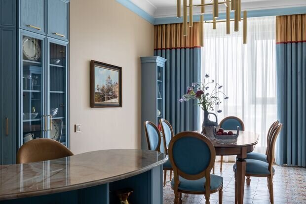 Фотография: Кухня и столовая в стиле Классический, Современный, Эклектика, Квартира, Проект дня, Ростов-на-Дону, 3 комнаты, Более 90 метров, Эксклюзивные проекты, Алла Пляшник, Виктория Щербакова – фото на INMYROOM