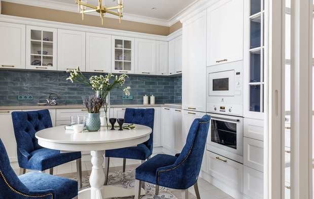 Фотография: Кухня и столовая в стиле Классический, Современный, Гид – фото на INMYROOM