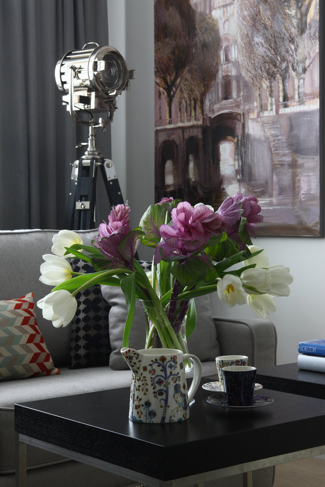 Фотография: Декор в стиле Скандинавский, Эклектика, Классический, Квартира, Проект недели, Москва, Марина Поклонцева, Монолитный дом, 4 и больше, Более 90 метров – фото на INMYROOM Фотография: Декор в стиле Скандинавский, Эклектика, Классический, Квартира, Проект недели, Москва, Марина Поклонцева, Монолитный дом, 4 и больше, Более 90 метров – фото на INMYROOM