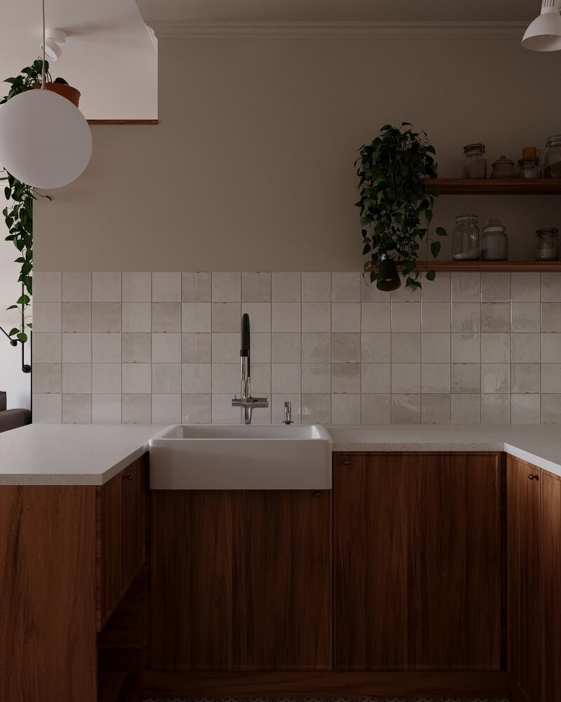 Слева от раковины в выдвижных шкафах хранятся сырые овощи и фрукты. Также там есть ниша для мисок кошки. Остальные нижние шкафы стандартные. Слева от раковины в выдвижных шкафах хранятся сырые овощи и фрукты. Также там есть ниша для мисок кошки. Остальные нижние шкафы стандартные.