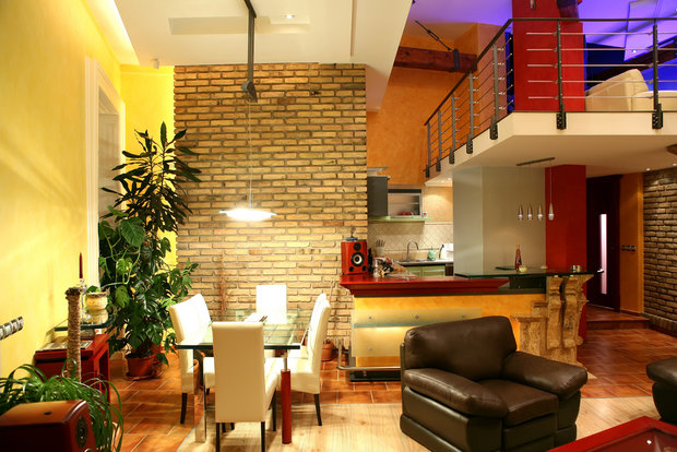 Фотография: Кухня и столовая в стиле Лофт, Современный, Декор интерьера, Квартира, Дом, Декор дома, Стена – фото на INMYROOM