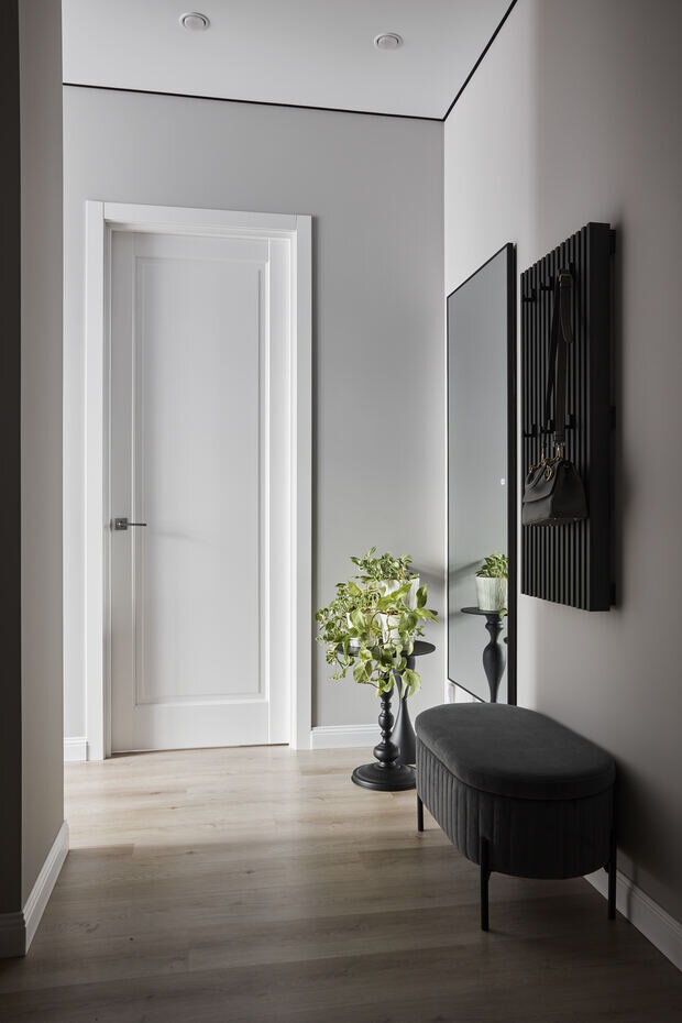 Фотография: Прихожая в стиле Современный, Малогабаритная квартира, Квартира, Проект дня, Санкт-Петербург, 1 комната, 40-60 метров, Александра Войнова – фото на INMYROOM