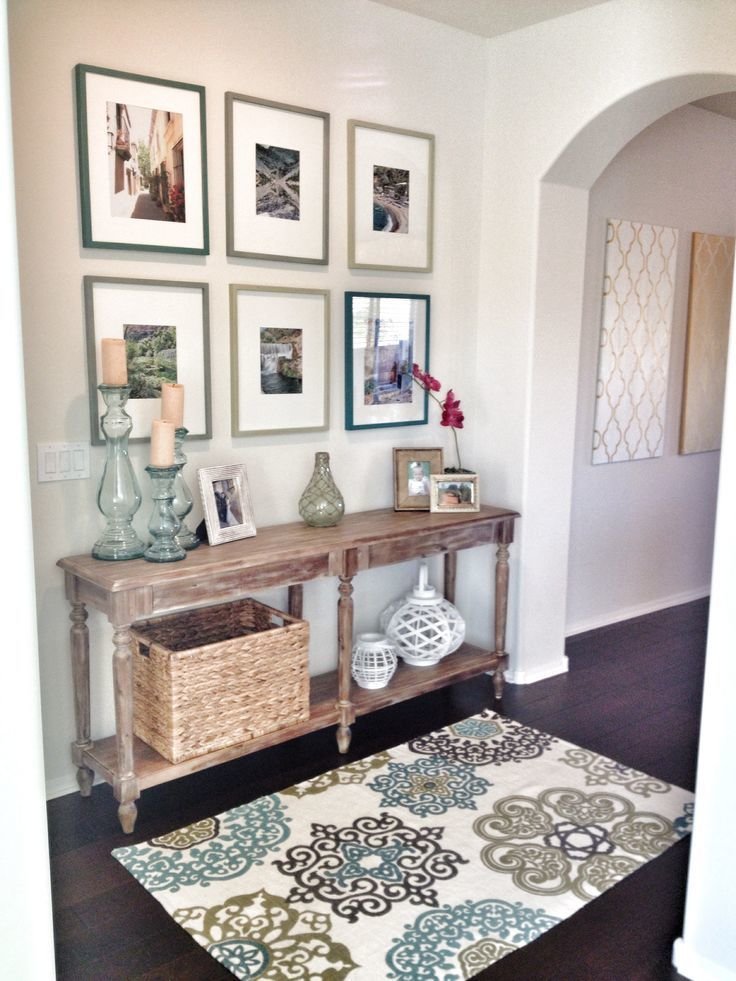 Фотография: Прихожая в стиле Восточный, Интерьер комнат, Ковер, Шкаф – фото на INMYROOM Фотография: Прихожая в стиле Восточный, Интерьер комнат, Ковер, Шкаф – фото на INMYROOM